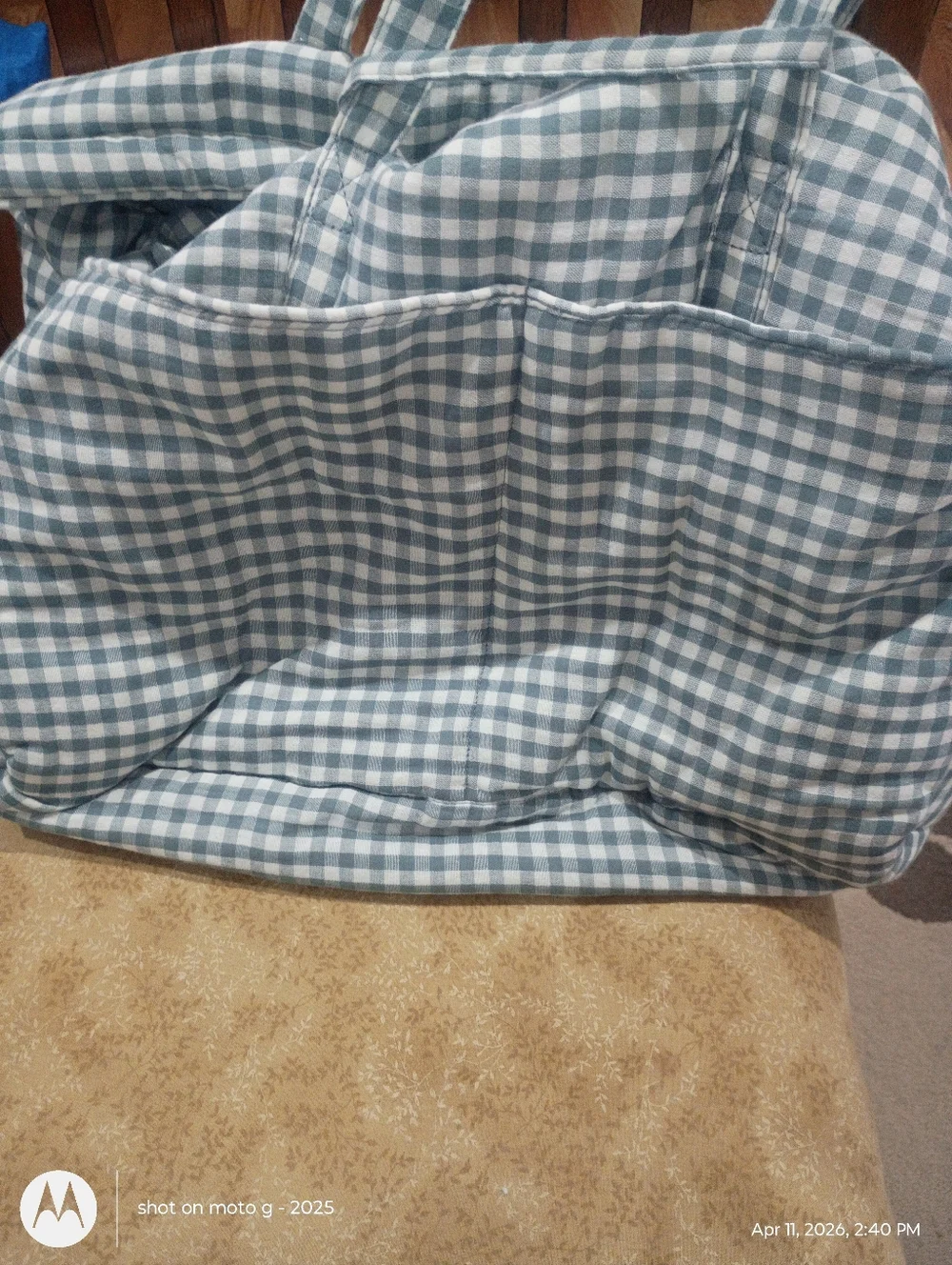 Zara Gingham Maternity Tote - Picture 5 of 7